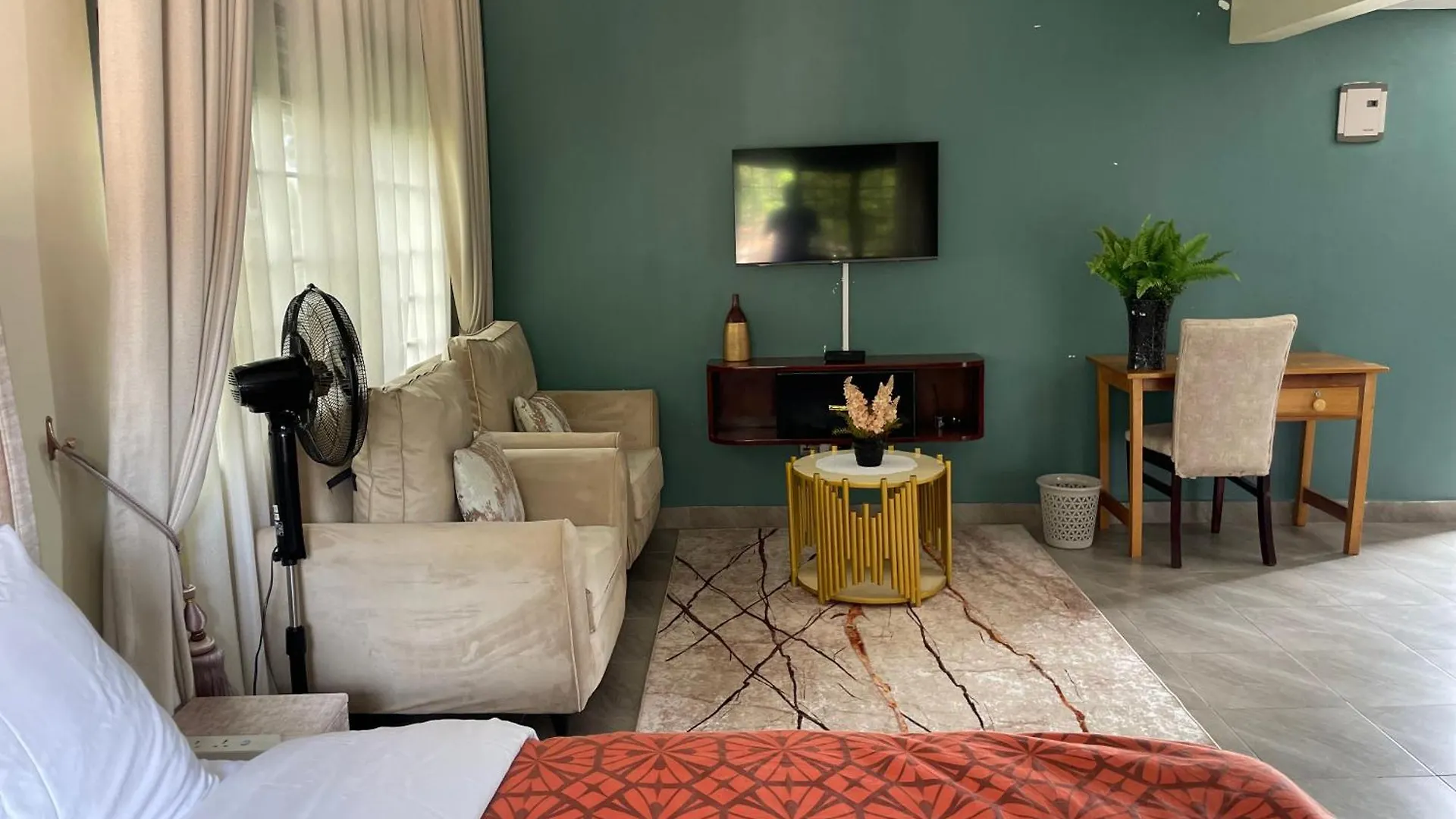Cape Hill Villas Apartments Кампала Уганда