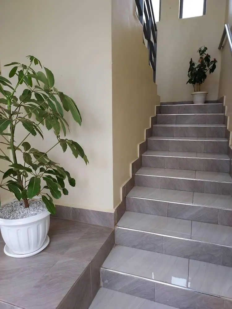 Cape Hill Villas Apartments Кампала
